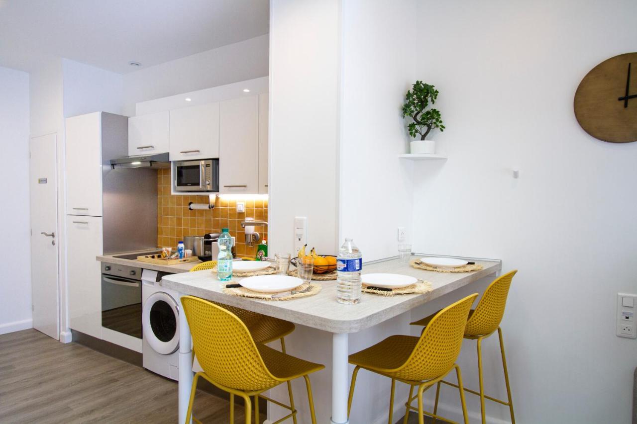 Soleil D'Ete - Netflix & Wifi - Balcon - Climatisation - Parking Gratuit - Check-In 24H24 - Emplacement Velos - Goodmarning Châlons-en-Champagne Eksteriør bilde