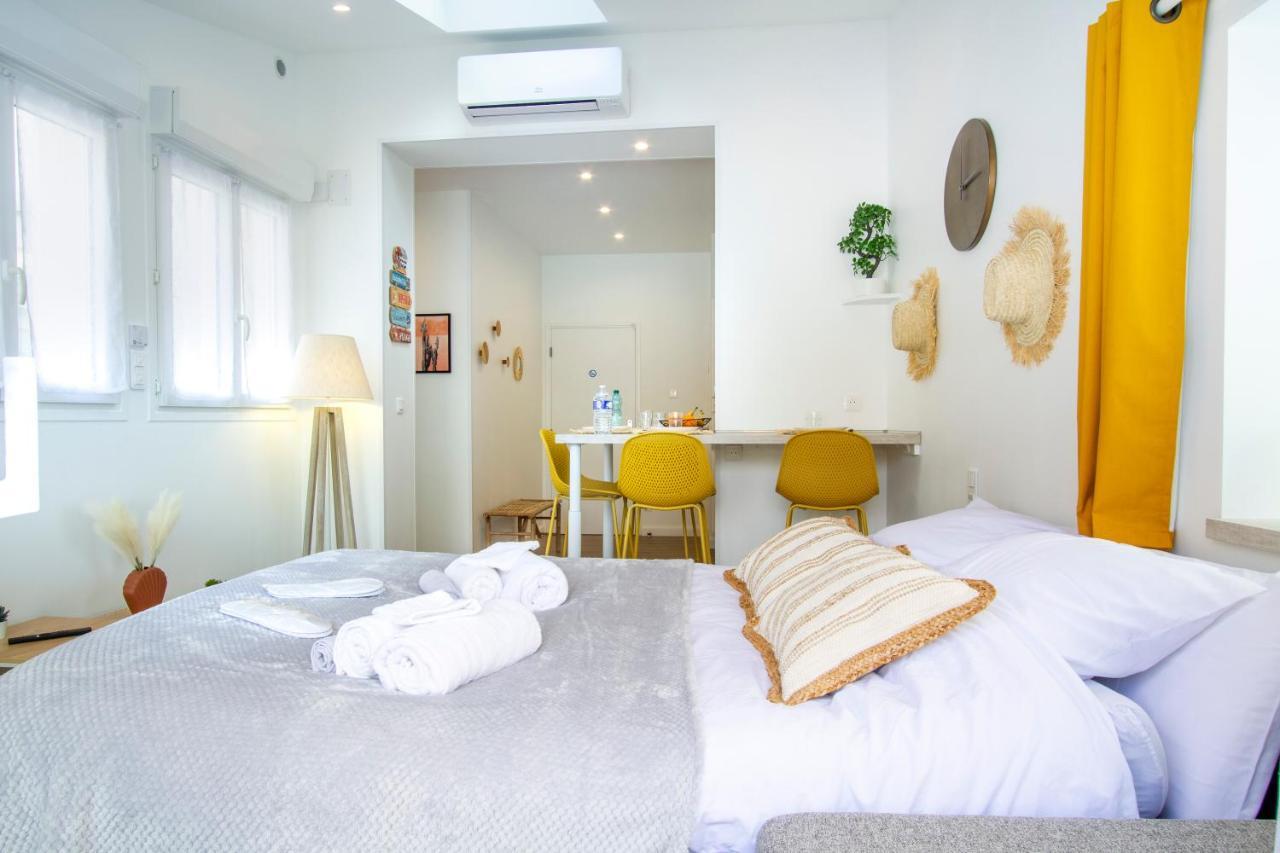 Soleil D'Ete - Netflix & Wifi - Balcon - Climatisation - Parking Gratuit - Check-In 24H24 - Emplacement Velos - Goodmarning Châlons-en-Champagne Eksteriør bilde